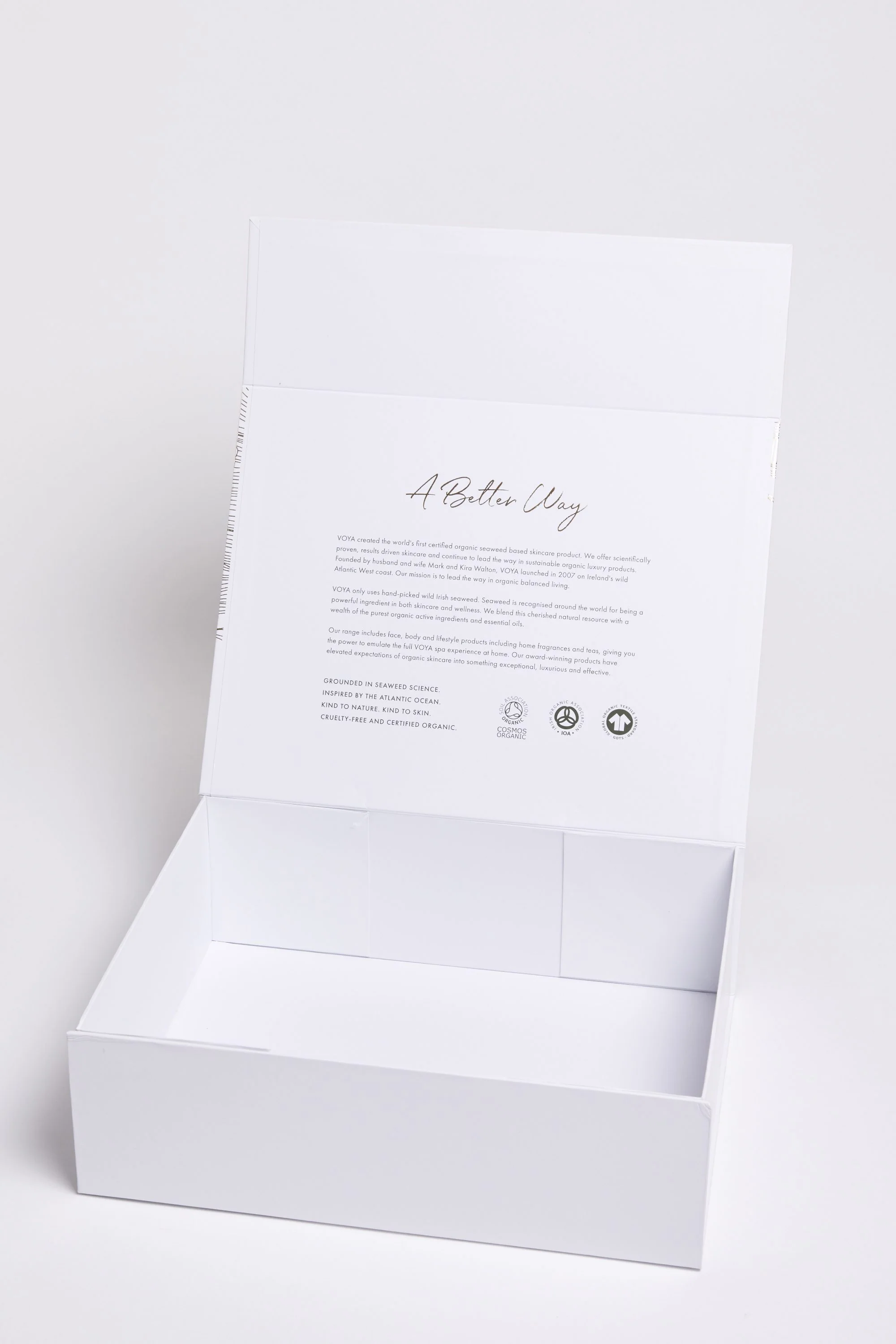 VOYA Signature Gift Box - Image 5