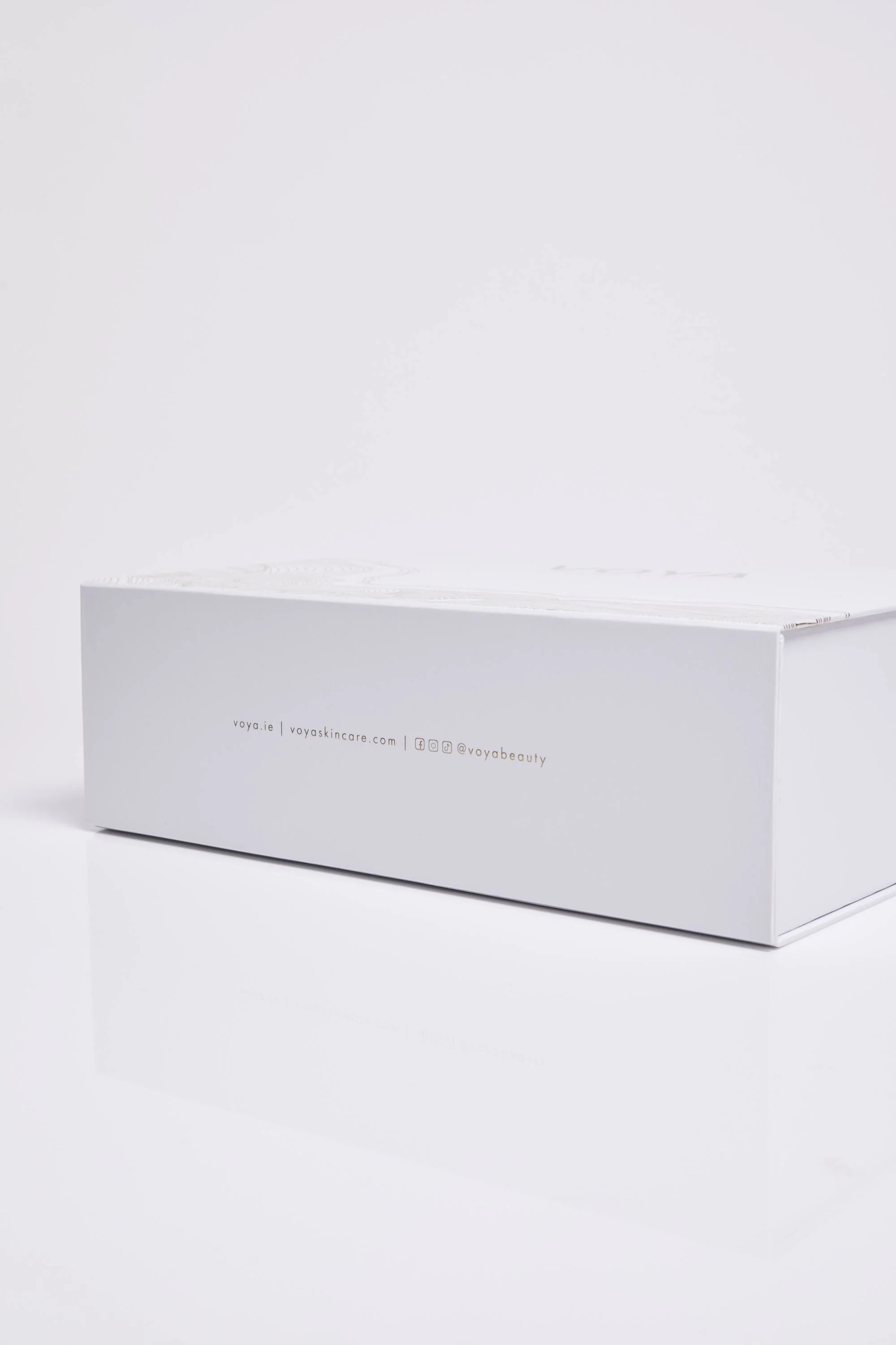 VOYA Signature Gift Box - Image 6